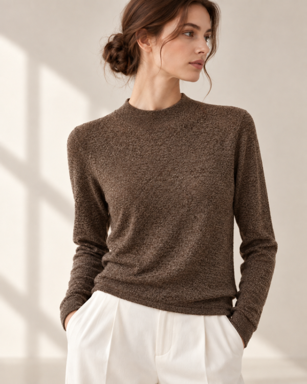 DUC_DORE_Texture_Ecorce_Marron_Chataigne_Tricot_640x800 Lightweight wool mock neck knit – Chestnut Brown