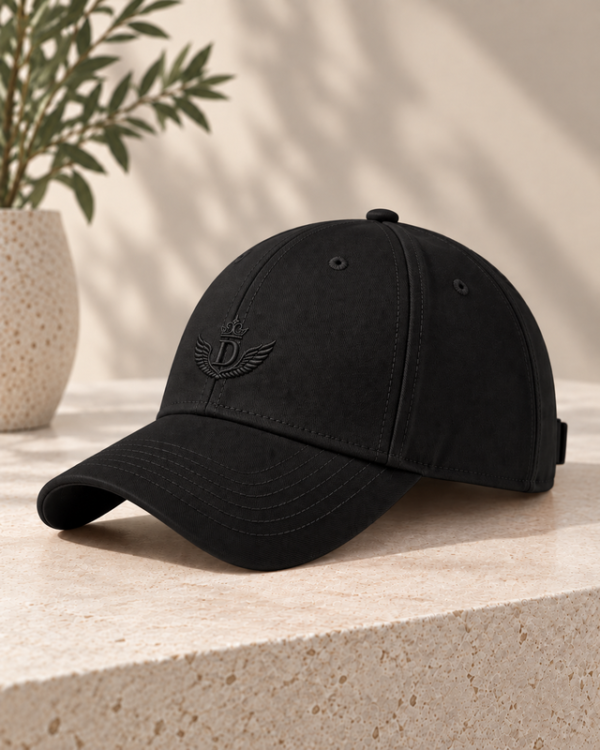 Signature Embroidered Cap – Black